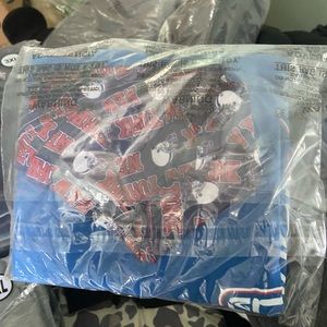 NY Giants tshirt and Gaitor -size 2x